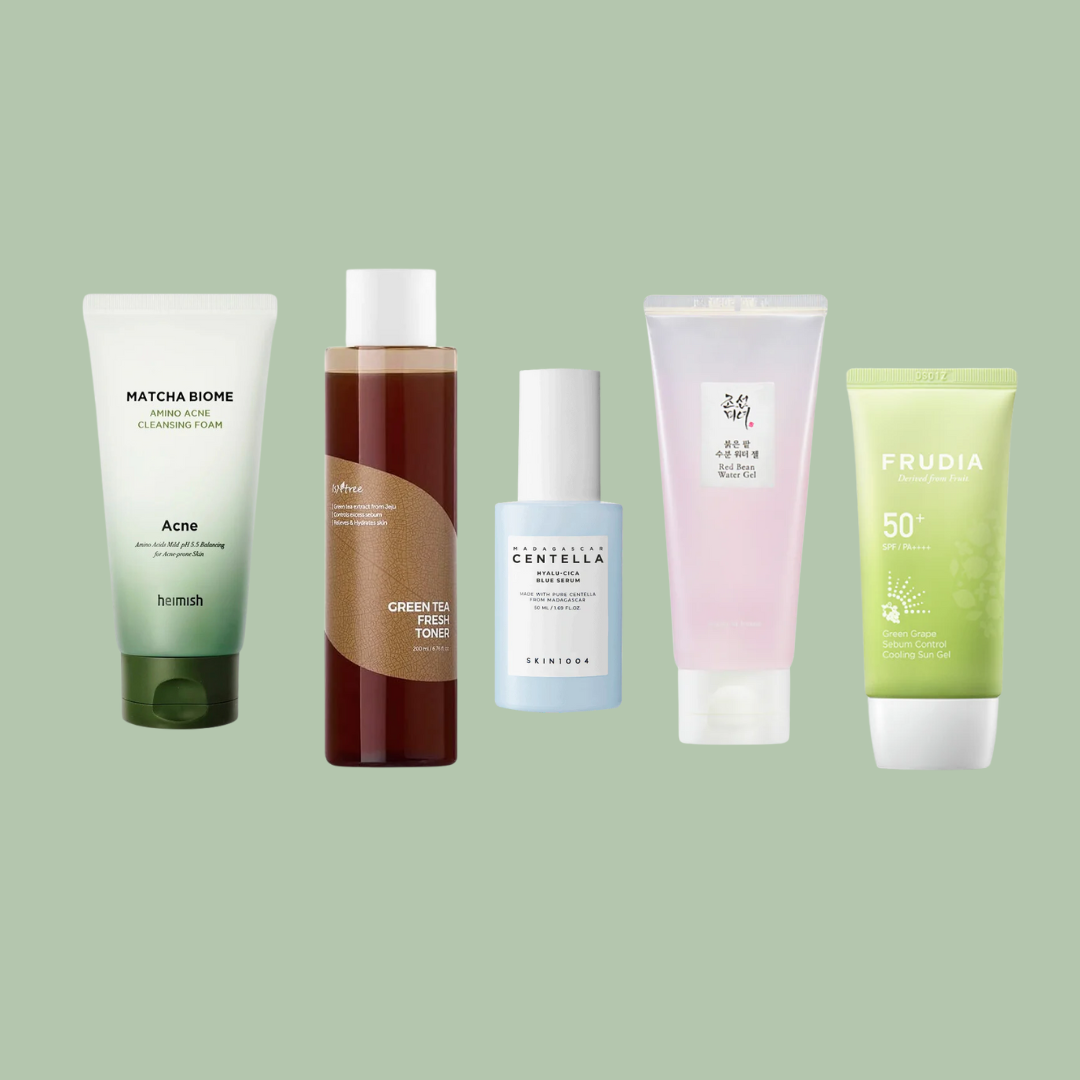 ELIKO GLOW 5 Step Korean Skincare Routine Set for Oily Skin Type is designed to control excess oil, reduce shine, and maintain a healthy balance. This set includes a gentle cleanser to remove impurities, a lightweight toner to balance sebum production, and oil-free moisturizers to keep your skin hydrated without clogging pores. Perfect for minimizing the appearance of pores and keeping your skin fresh and matte throughout the day.