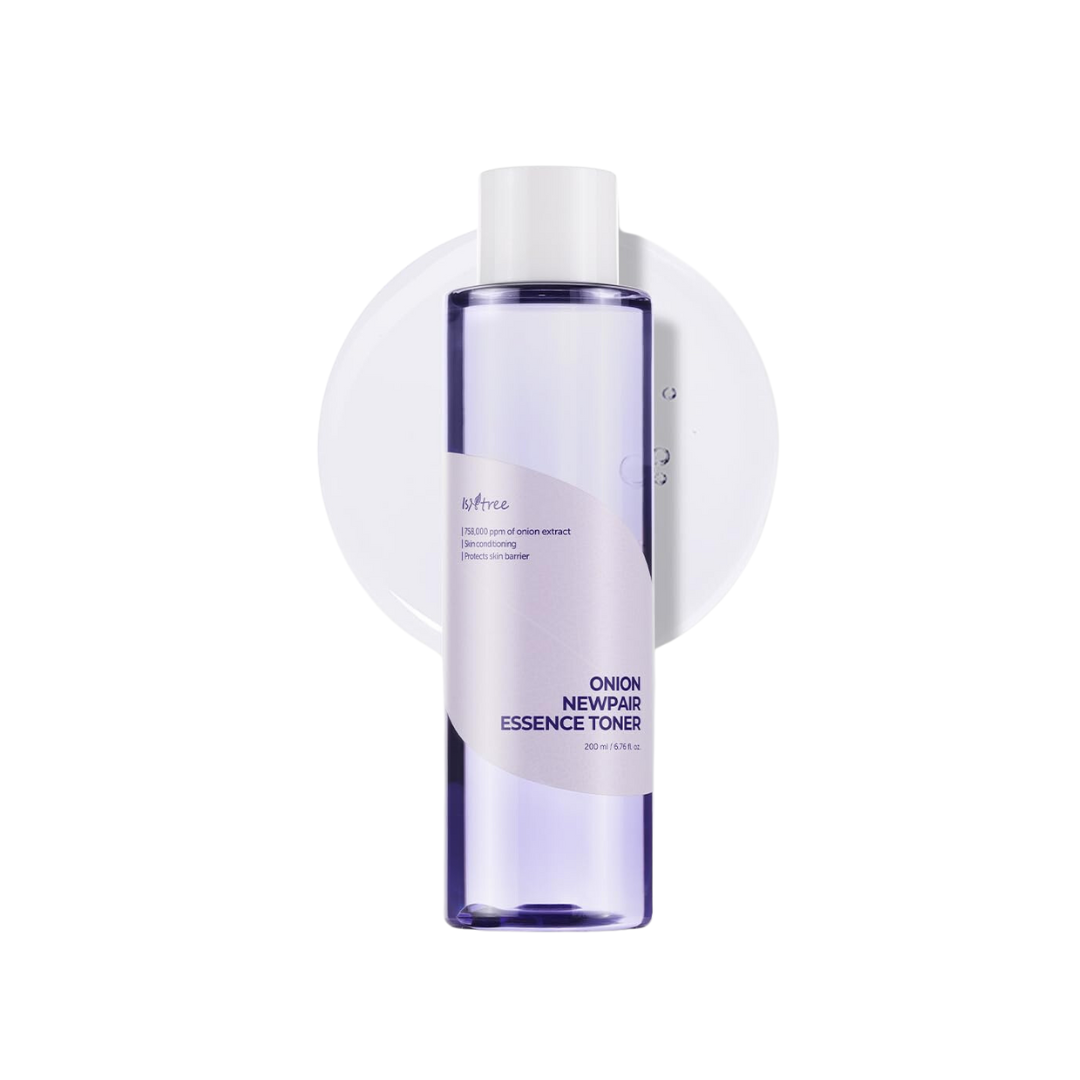 ISNTREE Onion Newpair Essence Toner is a brightening and soothing toner formulated with Allium Cepa (Onion) Bulb Extract, known for its ability to help reduce the appearance of dark spots and improve skin tone. This toner also features Niacinamide and Tranexamic Acid, which work together to brighten and even out the complexion, while Hyaluronic Acid provides deep hydration. With additional extracts like Houttuynia Cordata and Turmeric Root, this toner calms and nourishes the skin, making it ideal for those