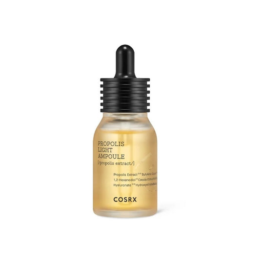COSRX Full Fit Propolis Light Ampoule is a lightweight, nourishing serum formulated with a high concentration of Propolis Extract to deliver deep hydration and a natural glow. Enriched with Panthenol, Betaine, and Sodium Hyaluronate, it soothes and strengthens the skin barrier while keeping the complexion soft and radiant. Its smooth, fast-absorbing texture leaves skin refreshed, plump, and luminous without stickiness.