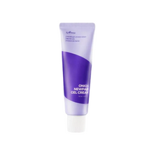 Load image into Gallery viewer, ISNTREE Onion Newpair Gel Cream is a lightweight, hydrating gel cream formulated with Onion Bulb Extract and Niacinamide to improve skin texture and reduce the appearance of scars. Enhanced with Hyaluronic Acid and Panthenol, it provides deep hydration while soothing and calming the skin. Perfect for all skin types seeking a refreshed, revitalized complexion.