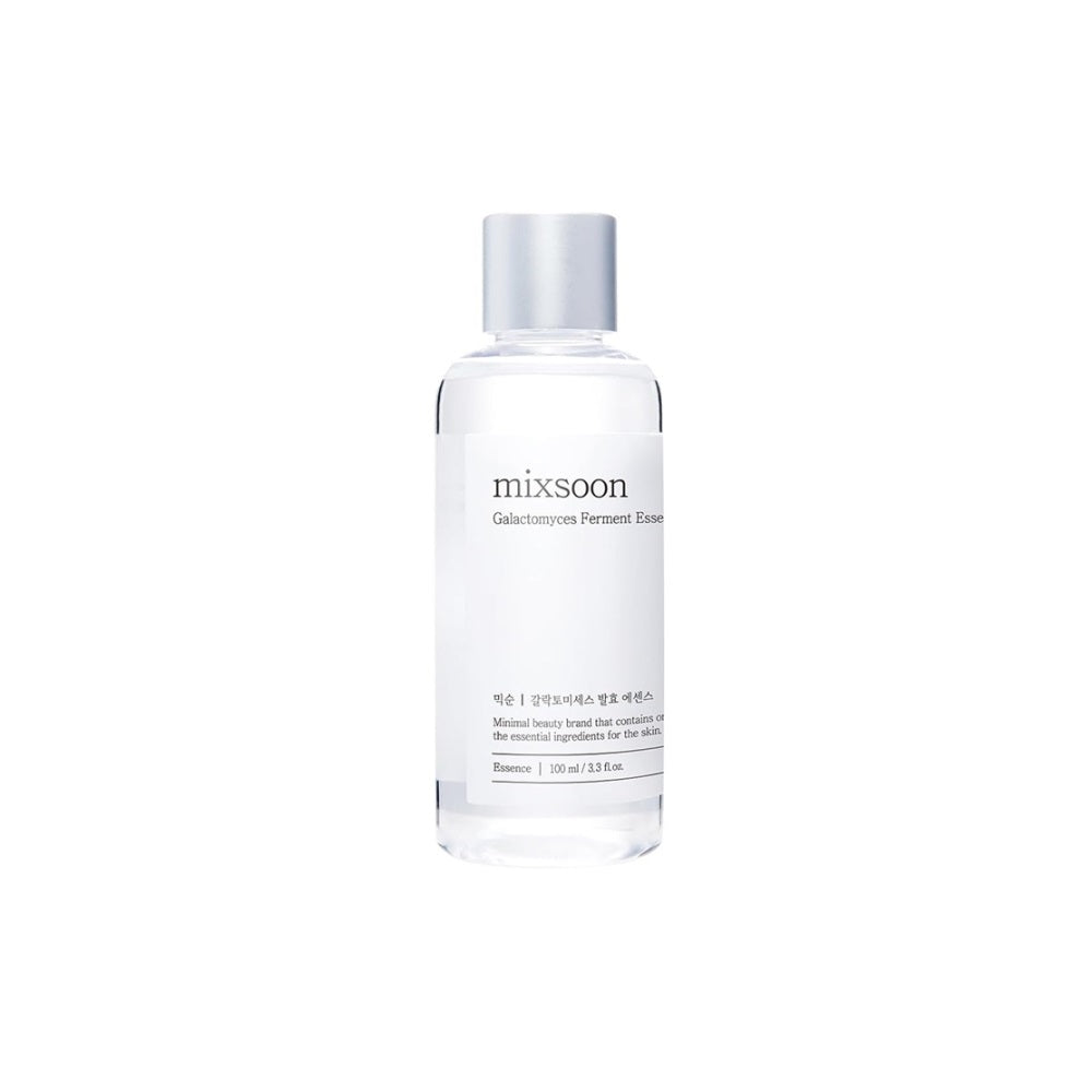 MIXSOON Galactomyces Ferment Essence is a nourishing essence formulated with 100% Galactomyces Ferment Filtrate. This lightweight essence helps to brighten, hydrate, and improve the overall texture of your skin, leaving it soft, smooth, and radiant. Perfect for all skin types, this essence absorbs quickly, delivering powerful antioxidants and nutrients that enhance skin clarity and vitality. Ideal for daily use to achieve a glowing complexion.